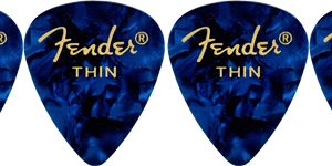 FENDER 351 SHAPE PREMIUM CELLULOID 12-PACK, BLUE MOTO, THIN
